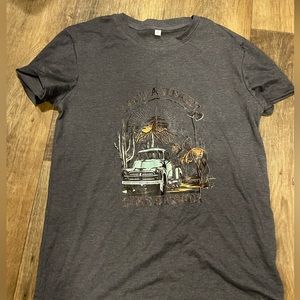 Custom grey western tee shirt “I got a heart like a truck”